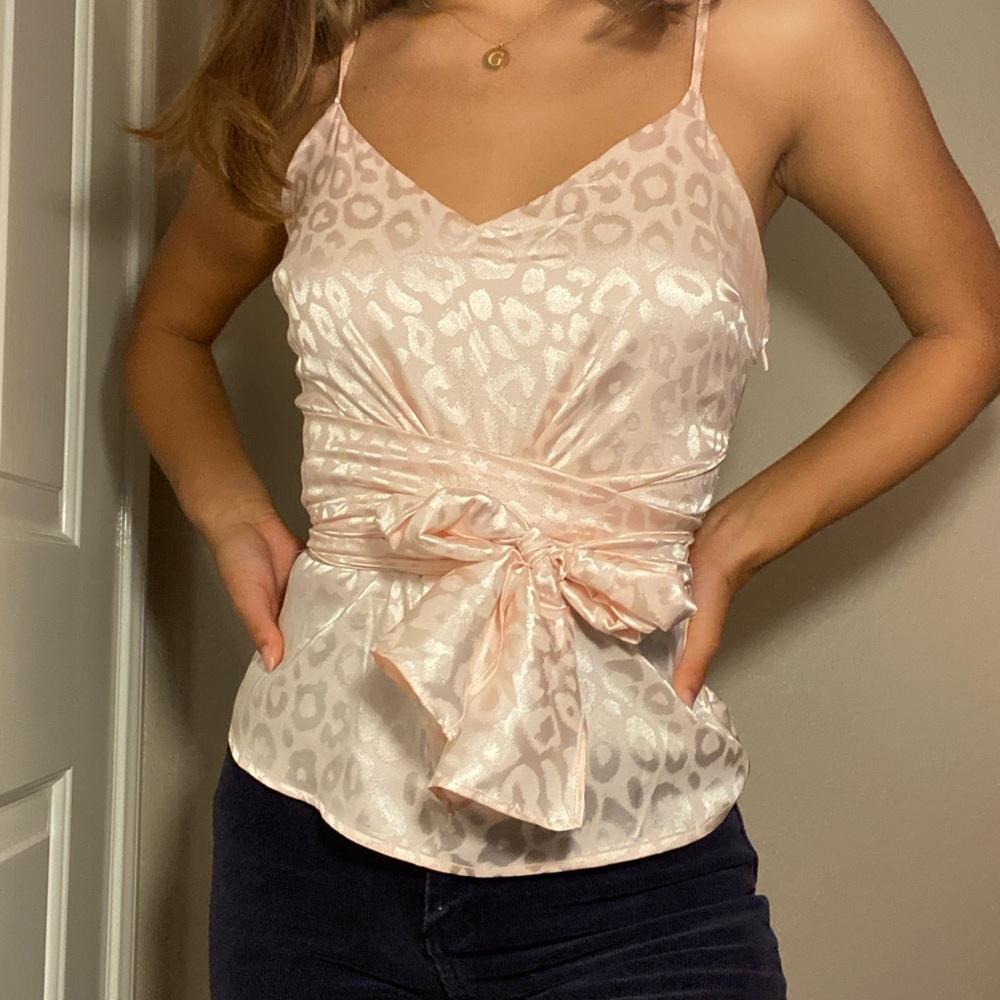 BABY PINK LEOPARD TOP